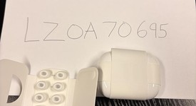 Used
													Apple AirPods Pro 3, photo 3 of 9