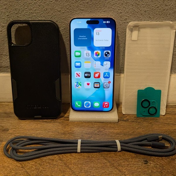 Apple iPhone 15 Plus - Unlocked, 128 GB, Pink, A2847