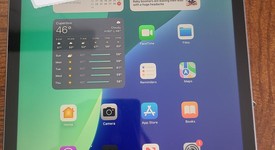 Good
													Apple iPad 8th Gen - Wi-Fi, Gray, 32 GB, A2270, photo 1 of 12