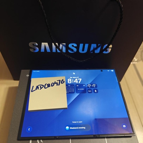 Galaxy Z Trifold - Unlocked, 512 GB, Crafted Black, 16 GB, SM-F968U1