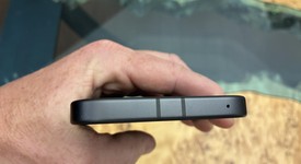 Mint
													Google Pixel 9a - Verizon, Obsidian, 128 GB, 8 GB, photo 5 of 5