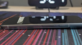 Good
													Google Pixel 8 - Unlocked, Hazel, 128 GB, 8 GB, G9BQD, Sub-6 5G, photo 5 of 13