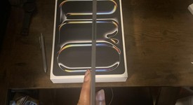 Mint
													Apple iPad Pro 13" (M4) 2024 - Wi-Fi, Black, 256 GB, 8 GB, A2925, Standard Glass, photo 4 of 13