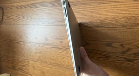 Good
													MacBook Air 2017 - 13" - I5, Silver, 128 GB, 8 GB, photo 2 of 9
