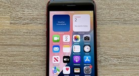 Good
													Apple iPhone SE 3rd Gen 2022 - Unlocked, Red, 256 GB, A2595, photo 2 of 11