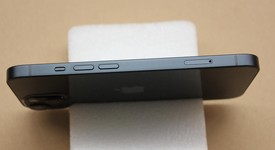 Mint
													Apple iPhone 13 - Unlocked, Midnight, 128 GB, A2482, photo 4 of 8