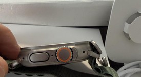 Good
													Apple Watch Ultra 2 49mm - Unlocked, Natural, A2986, photo 4 of 10