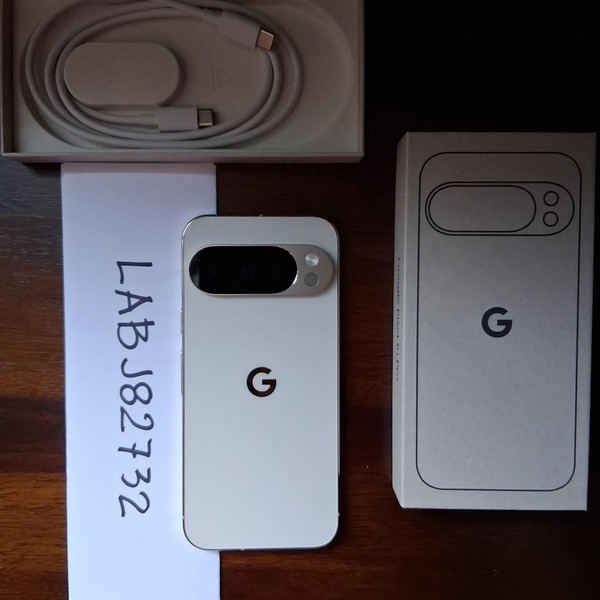 Google Pixel 10 Pro - Unlocked, 256 GB, Porcelain, G4QUR