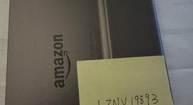 Mint
													Amazon Kindle Oasis 10th Gen - Gray, 32 GB, WiFi Only, photo 2 of 5