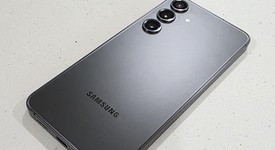 Mint
													Samsung Galaxy S24 - Unlocked, Black, 256 GB, 8 GB, SM-S921U1, photo 2 of 9