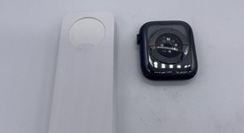Good
													Apple Watch Series 8 45mm - Unlocked, Midnight, A2774 - Cellular, Aluminum, photo 2 of 6
