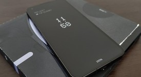 Good
													Nothing Phone (1) - Unlocked Non-US, Black, 128 GB, 8 GB, photo 1 of 10