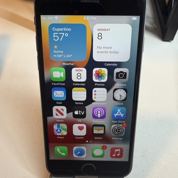 Apple iPhone 6S - Unlocked, 32 GB, Grey, A1688