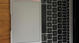 Good
													MacBook Air 2019 - 13" - I5, Gray, 128 GB, 8 GB, photo 4 of 6