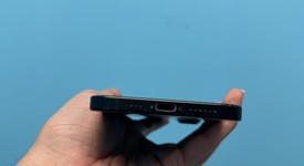 Fair
													Apple iPhone 16 Plus - Unlocked, Black, 128 GB, A3082, photo 5 of 6