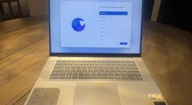 Mint
													Dell Inspiron Laptop, photo 1 of 9