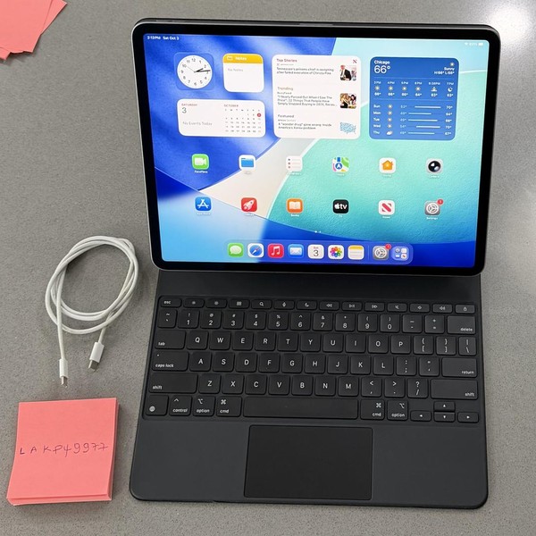 Apple iPad Air 13 inch (M3) 2025 - Wi-Fi, 128 GB, Gray