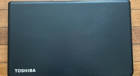 Good
													Toshiba Laptop, photo 2 of 11