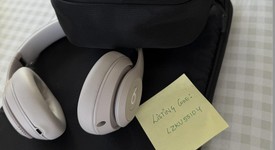 Used
													Beats Studio Pro - Beige, Stussy Edition, photo 2 of 3