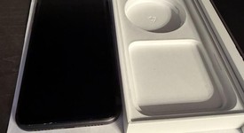 Mint
													Apple iPhone 11 - Unlocked, Black, 64 GB, A2111, photo 1 of 9