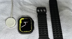 Good
													Apple Watch Ultra 2 49mm - Unlocked, Black, A2986, photo 1 of 8