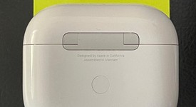 Used
													Apple AirPods 3rd Gen - Lightning Case, photo 3 of 5