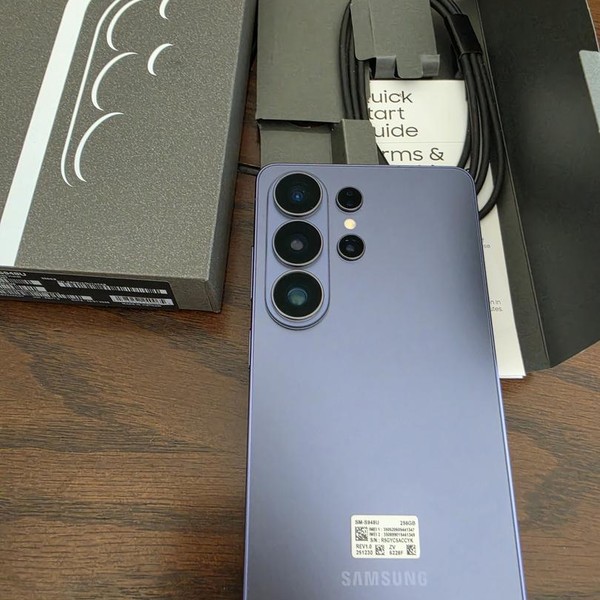 Samsung Galaxy S26 Ultra - Xfinity, 256 GB, Cobalt Violet, 12 GB, SM-S948U