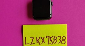 Good
													Apple Watch Series 6 40mm - Unlocked, Gray, A2293 - Cellular, Aluminum, photo 1 of 6
