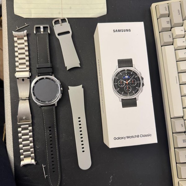 Samsung Galaxy Watch8 Classic - Wi-Fi, Black, SM-L500, 46mm