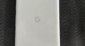 Good
													Google Pixel 7 Pro - Verizon, Snow, 128 GB, 12 GB, GE2AE, photo 1 of 3
