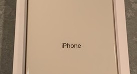 Mint
													Apple iPhone 8 - Verizon, Gold, 64 GB, A1863, photo 1 of 8