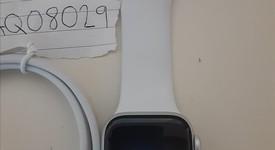 Mint
													Apple Watch Series 6 40mm - Unlocked, Silver, A2293 - Cellular, Aluminum, photo 4 of 10
