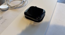 Good
													Apple Watch Series 10 46mm - Unlocked, Slate, A3003 - Cellular, Titanium, photo 4 of 5