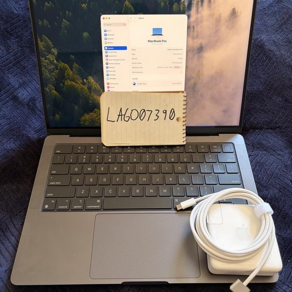 MacBook Pro 2024 - 14 inch - 1 TB, Space Black, 24 GB, Apple M4 Pro 14-core
