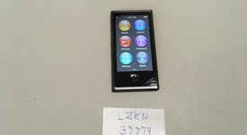 Good
													Apple iPod Nano 7th Gen 2015 - Gray, 16 GB, photo 2 of 10