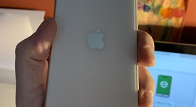 Good
													Apple iPhone SE 3rd Gen 2022 - Unlocked, Starlight, 64 GB, A2595, photo 2 of 6