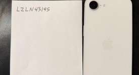 Mint
													Apple iPhone 16e - Unlocked, White, 128 GB, A3212, photo 2 of 11