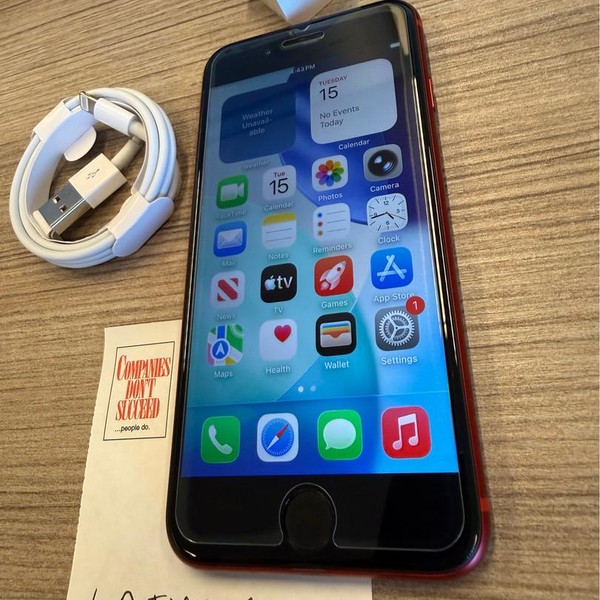 Apple iPhone SE 2nd Gen 2020 - Unlocked, 64 GB, Red, A2275