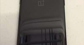 Good
													OnePlus 6 - Unlocked, Jet Black, 128 GB, 8 GB, photo 3 of 6
