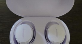 Used
													Bose QuietComfort Earbuds (2024) - Lilac, photo 3 of 6