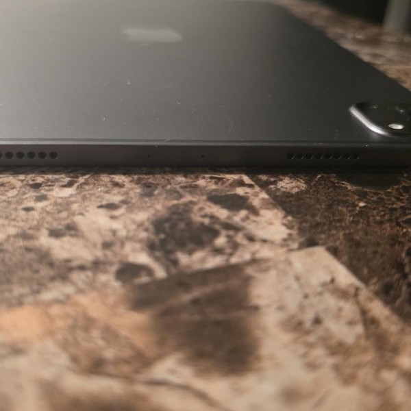 Apple iPad Pro 11 inch 3rd Gen 2021 - Wi-Fi, 256 GB, Gray