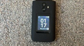 Mint
													TCL Flip Phone, photo 3 of 8
