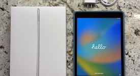 Mint
													Apple iPad 9th Gen - Wi-Fi, Silver, 64 GB, A2602, photo 2 of 10