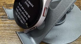 Good
													Samsung Galaxy Watch4 - Unlocked, Gold, 40mm, photo 3 of 5