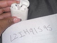 Apple AirPods 2nd Gen