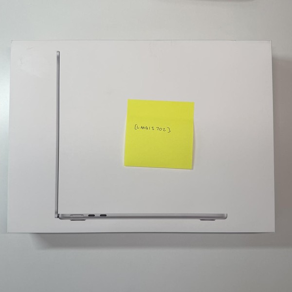 MacBook Air 2025 (M4) - 13 inch - 256 GB, Silver, 16 GB, Apple M4