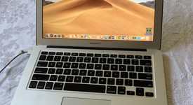 Fair
													MacBook Air 2013 - 13" - Silver, 128 GB, 4 GB, photo 1 of 8