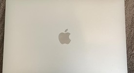 Good
													MacBook Pro 2017 (No Touch Bar) - 13" - I5, Silver, 128 GB, 16 GB, photo 2 of 3