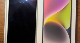 Mint
													Apple iPhone 14 - Unlocked, Starlight, 128 GB, A2649, photo 4 of 9