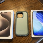 Mint Apple iPhone 15 Pro - Unlocked, 128 GB, Natural, A2848